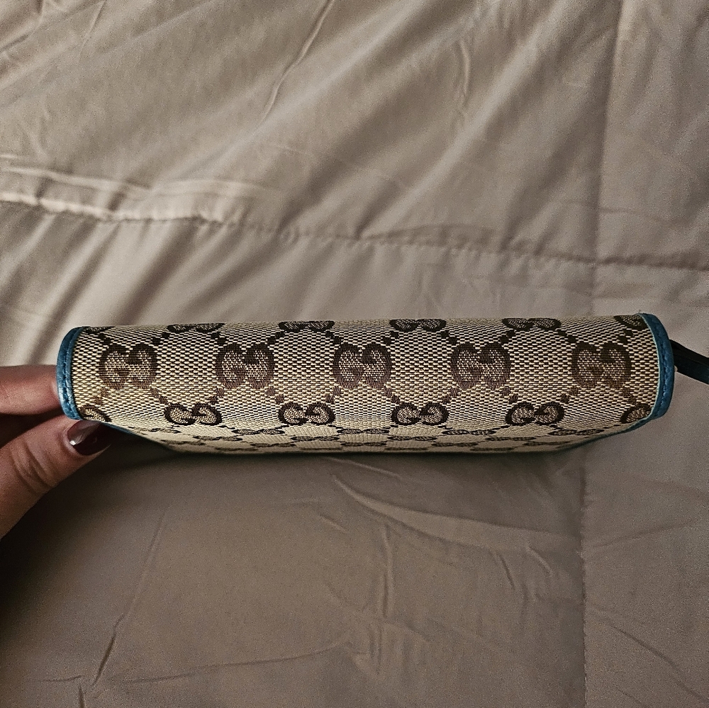 Gucci Wallet - Picture 7 of 10